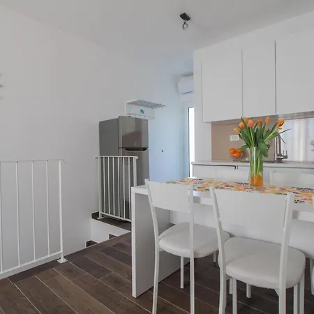 Apartment Beautiful In Okrug Gornji With Kitchen
